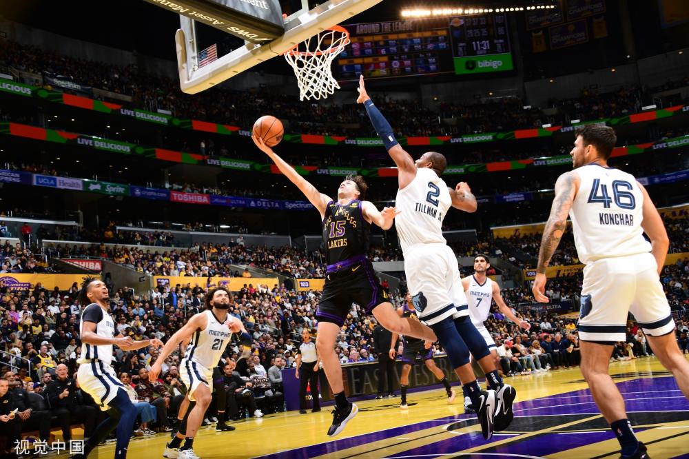 而其中一场 而其中一场