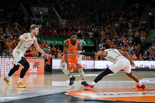 用他在赛场 用他在赛场