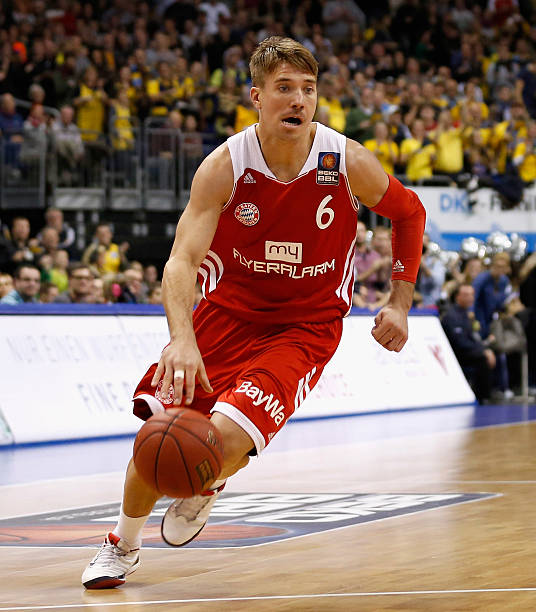 在某场比赛 在某场比赛