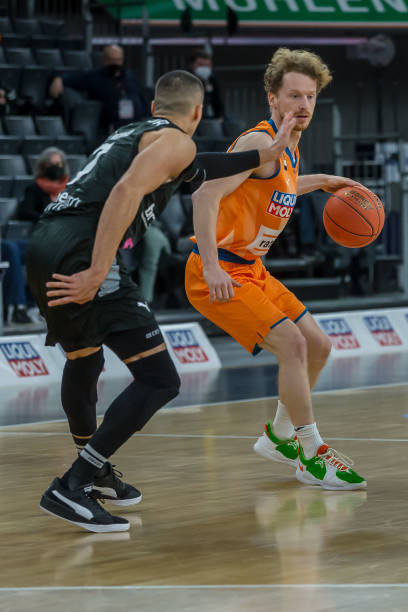 兰的数据为 兰的数据为